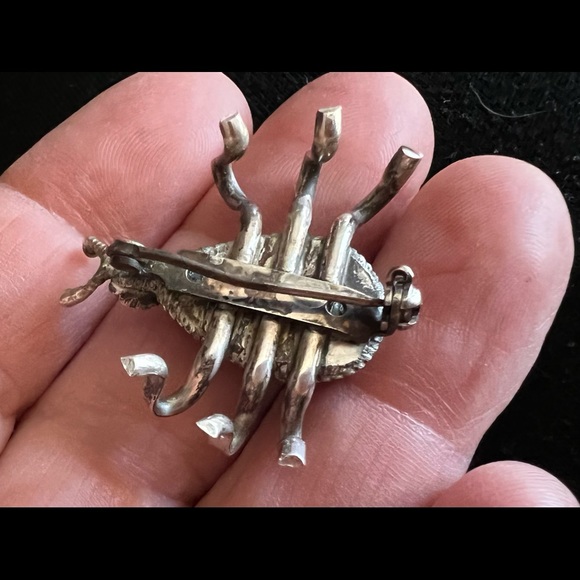 Sterling and Onyx Spider Brooch - Picture 4 of 4